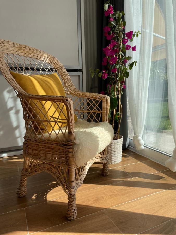 Julia'S Garden Apartment Cuarte de Huerva Bagian luar foto